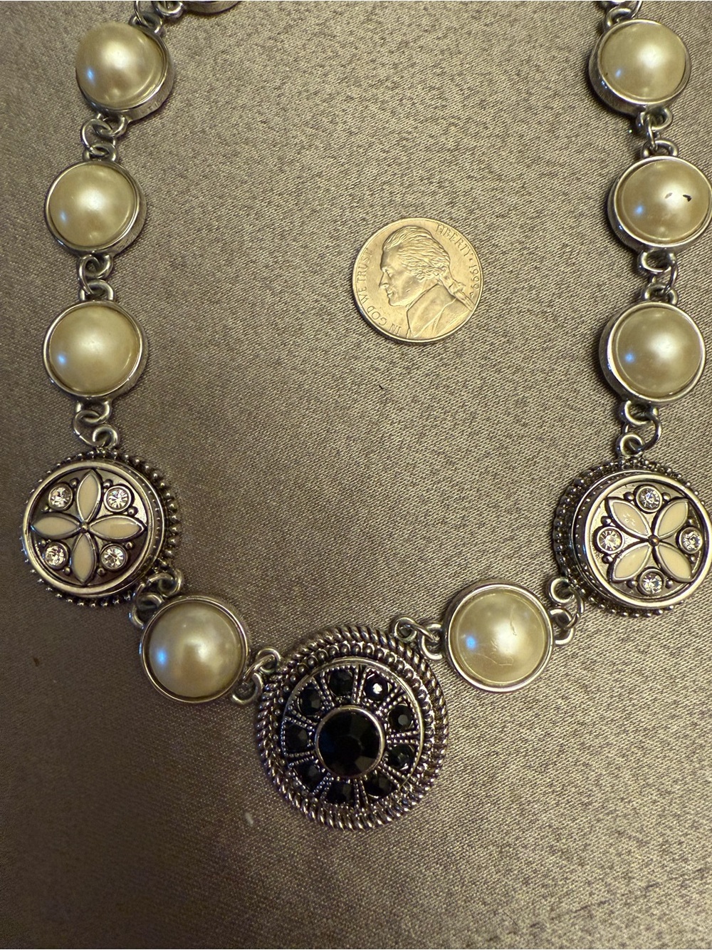 Ginger Snaps Pearl-Link Necklace with 6 interchangeable snaps included